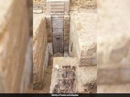 Archaeologists Unearth Mysterious Fake Door In 4,000-Year-Old Egyptian Tomb Archaeologists Unearth Mysterious Fake Door In 4,000-Year-Old Egyptian Tomb