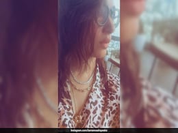 Learn The Art Of Layering Necklaces With Loungewear From Tamannaah Bhatia Learn The Art Of Layering Necklaces With Loungewear From Tamannaah Bhatia