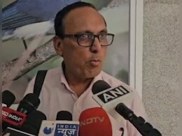 NEET Exam 2025 : एग्जाम सेंटर की लापरवाही ने पकड़ा तूल, बत्ती गुल होने से अधर में लटका करीब 600 कैंडिडेट्स का भविष्य NEET Exam 2025 : एग्जाम सेंटर की लापरवाही ने पकड़ा तूल, बत्ती गुल होने से अधर में लटका करीब 600 कैंडिडेट्स का भविष्य