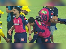 RR vs CSK: वैभव सूर्यवंशी ने MS धोनी के छुए पैर, राजस्थान का जीत के साथ सफर समाप्त