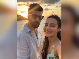 Surbhi Jyoti Reveals She And Husband Sumit Suri Have "Separate Rooms": "It's Rare, But It Happens" Surbhi Jyoti Reveals She And Husband Sumit Suri Have "Separate Rooms": "It's Rare, But It Happens"
