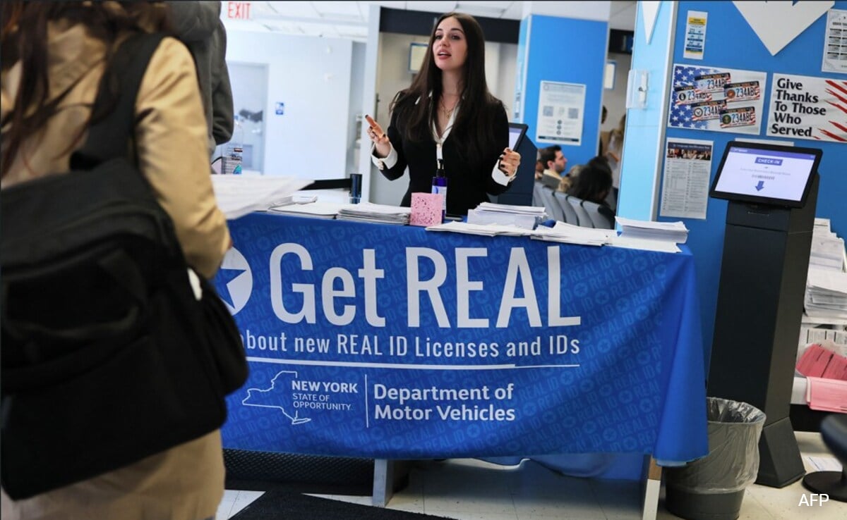 Ню Йорк САЩ Крайният срок за получаване на истински идентификатор