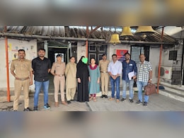 मुंबई के होटल में मिला व्यापारी का शव, पुलिस ने हत्या के मामले में महिला को सूरत से किया गिरफ्तार मुंबई के होटल में मिला व्यापारी का शव, पुलिस ने हत्या के मामले में महिला को सूरत से किया गिरफ्तार