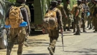 जम्मू-कश्मीर के अनंतनाग में लालचौक पर आतंकी हमला, एक पुलिसकर्मी शहीद, सुरक्षाबलों ने सर्च ऑपरेशन छेड़ा