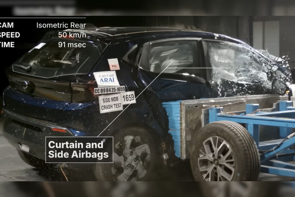 2025 Altroz side mobile barrier test