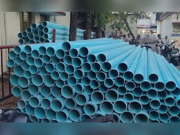 बार-बार पानी के पाइप टूटने से परेशान था किसान, कंपनी में शिकायत की तो पूरी कहानी ही अलग निकली