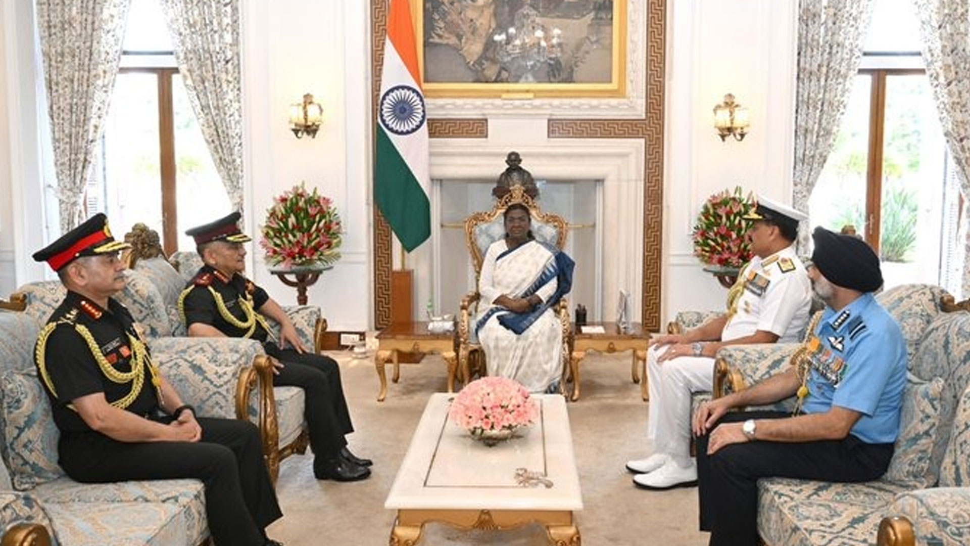 Tri-Services Chiefs Meet President Of India
