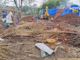 Unseasonal Rain: अवकाळीने बळीराजाला रडवलं! 22 हजार हेक्टर पिकांचे नुकसान, कांद्याचे दरही गडगडले Unseasonal Rain: अवकाळीने बळीराजाला रडवलं! 22 हजार हेक्टर पिकांचे नुकसान, कांद्याचे दरही गडगडले