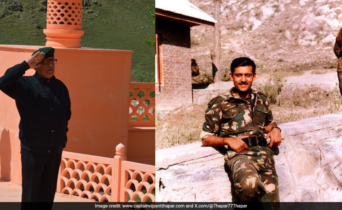 полковник Вирендер Тапар пенсиониран посещава мемориала на войната в Драс