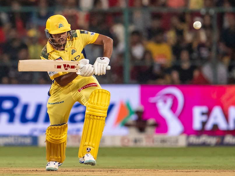 Royal Challengers Bengaluru vs Chennai Super Kings Live Score, IPL 2025: 4, 4, 4, 6, 4, 4 - CSK's Teenager Slams Bhuvneshwar Kumar In 26-Run Over