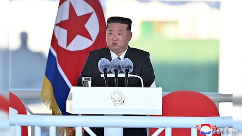 दक्षिण कोरिया और अमेरिका बना रहे थे सैन्य रणनीति, उत्तर कोरिया के किम ने दगवा दीं मिसाइलें