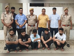 NEET एग्जाम में फर्जीवाड़े का बड़ा खुलासा, परीक्षा में डमी कैंडिडेट बैठाने के बदले में लेते थे मोटी रकम NEET एग्जाम में फर्जीवाड़े का बड़ा खुलासा, परीक्षा में डमी कैंडिडेट बैठाने के बदले में लेते थे मोटी रकम