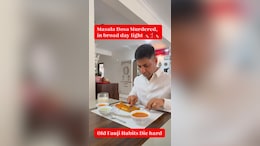 "FIR Has Been Lodged": Internet Reacts To Ex-Navy Officer's Unique Way Of Eating Dosa