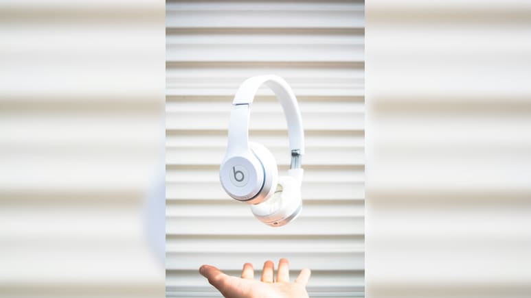 Zebronics, Noise से लेकर OnePlus तक, 3000 रुपये के अंदर Top 5 Headphones, जिनकी हर कोई कर रहा है तारीफ़ Zebronics, Noise से लेकर OnePlus तक, 3000 रुपये के अंदर Top 5 Headphones, जिनकी हर कोई कर रहा है तारीफ़
