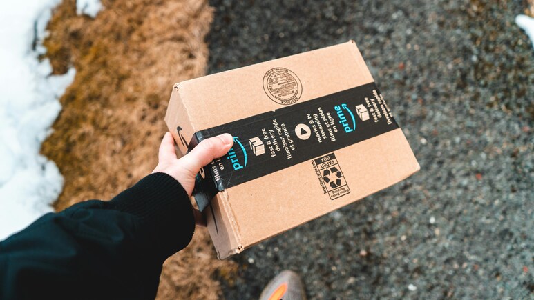 छोटी इन्वेस्टमेंट, बड़ा फायदा... Amazon Same-Day Delivery क्यों है आपके लिए जरूरी छोटी इन्वेस्टमेंट, बड़ा फायदा... Amazon Same-Day Delivery क्यों है आपके लिए जरूरी