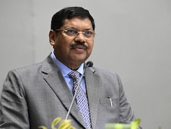 Advocate Who Threw Shoe At Chief Justice BR Gavai Suspended By Bar Council