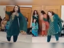 फैमिली फंक्शन में ठुमके लगा रही थी लड़की, थिरकते हुए बिगड़ा बैलेंस, औंधे मुंह गिरी, देख लोग बोले- हां दीदी आ गया स्वाद फैमिली फंक्शन में ठुमके लगा रही थी लड़की, थिरकते हुए बिगड़ा बैलेंस, औंधे मुंह गिरी, देख लोग बोले- हां दीदी आ गया स्वाद