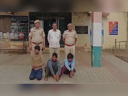 सोती महिला की नाक से नथ नोच ले गए बदमाश, 3 आरोपी गिरफ्तार  सोती महिला की नाक से नथ नोच ले गए बदमाश, 3 आरोपी गिरफ्तार
