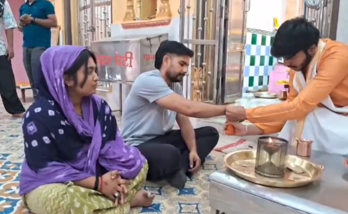Jabalpur: पहलगाम हमले के बाद जबलपुर में युवक ने चौंकाया! इस्लाम छोड़ हिंदू धर्म अपनाया, अब ये होगा नाम