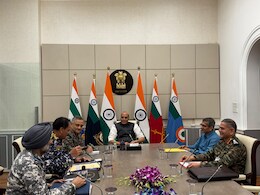 पाकिस्तान के साथ बढ़ते तनाव के बीच दिल्ली में महत्वपूर्ण स्थानों पर सुरक्षा बढ़ाई गई