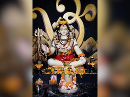 क्या आपको पता है भोलेनाथ की सवारी नंदी के किस कान में विश बोलने से होती है पूरी,जानिए यहां क्या आपको पता है भोलेनाथ की सवारी नंदी के किस कान में विश बोलने से होती है पूरी,जानिए यहां