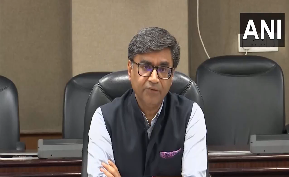 India Pakistan Ceasefire Violation: विदेश मंत्रालय ने कहा- यह घुसपैठ बेहद निंदनीय, पाकिस्तान इनके लिए जिम्मेदार