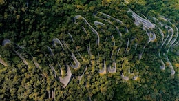8 Epic Road Trips In India With Thrilling Hairpin Bends