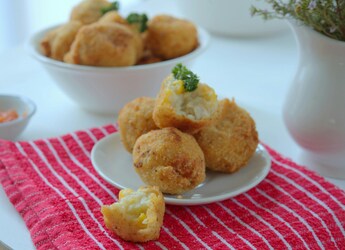 Enjoy Curd Rice In A New Avatar! Prepare These Crispy Curd Rice Bites This Weekend Enjoy Curd Rice In A New Avatar! Prepare These Crispy Curd Rice Bites This Weekend