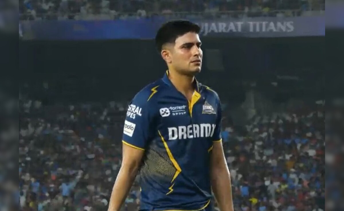 IPL LIVE: Gill 'Perplexed' After Controversial Dismissal; Commentators Say...