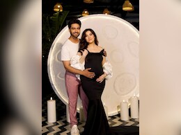 <i>Yeh Rishta Kya Kehlata Hai</i> Actor Rohit Purohit, Wife Sheena Bajaj Are Expecting First Child. See Announcement Post <i>Yeh Rishta Kya Kehlata Hai</i> Actor Rohit Purohit, Wife Sheena Bajaj Are Expecting First Child. See Announcement Post