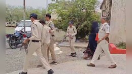 सौतेली मां ने दबाया गला, पिता ने मिटाए सबूत, बच्चों के बनाए वीडियो से खुला हत्या का राज