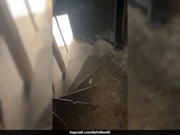 Video: US Politician Shows Secret Passageway Under Lincoln Room In Capitol Video: US Politician Shows Secret Passageway Under Lincoln Room In Capitol