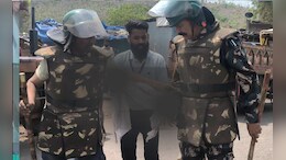 अतिक्रमण हटाने गई टीम पर हमला, पुलिस पर पत्थर फेंके, TI पर भी त्रिशूल से कर दिया वार&nbsp;