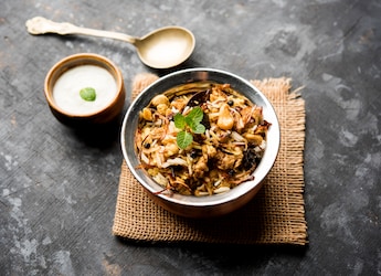 10 Impressive Veg Biryanis For Your Diwali Party