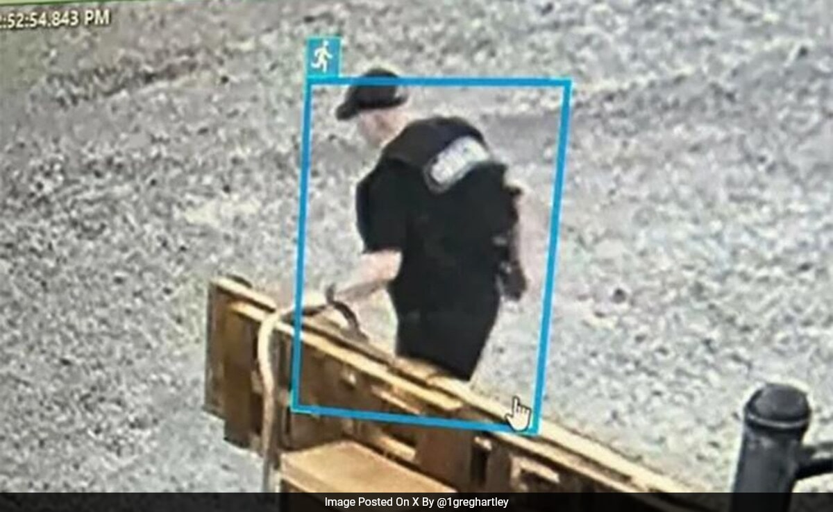 Ню Делхи Бивш шеф на полицията излежаващ 30 годишна присъда за