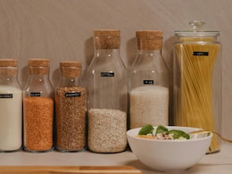 इन Modern Kitchen Container Sets के साथ स्पेस बचाएं, स्टाइल बढ़ाएं! इनकी कीमत का नहीं है कोई मुकाबला इन Modern Kitchen Container Sets के साथ स्पेस बचाएं, स्टाइल बढ़ाएं! इनकी कीमत का नहीं है कोई मुकाबला