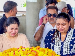 अहमदाबाद प्लेन क्रैश: शवों की शिनाख्त बड़ी चुनौती, घर बार भूल DNA टेस्ट में जुटे हैं 36 'भगवान' अहमदाबाद प्लेन क्रैश: शवों की शिनाख्त बड़ी चुनौती, घर बार भूल DNA टेस्ट में जुटे हैं 36 'भगवान'
