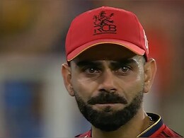 Virat Kohli: कोहली के छलके आंसू, जिगरी यार डिविलियर्स ने लगाया गले, 17 साल बाद RCB पहली बार बनी चैंपियन Virat Kohli: कोहली के छलके आंसू, जिगरी यार डिविलियर्स ने लगाया गले, 17 साल बाद RCB पहली बार बनी चैंपियन