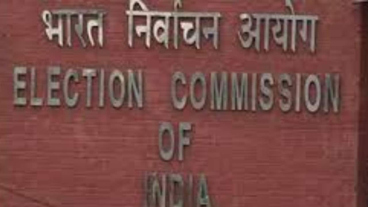 Poll Body Issues Guidelines For Officers' Transfer, Posting Ahead Of UP Polls