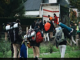 Ending Asylum Hotels For Immigrants Will Save Taxpayers Rs 10,600 Crore: UK Government Ending Asylum Hotels For Immigrants Will Save Taxpayers Rs 10,600 Crore: UK Government