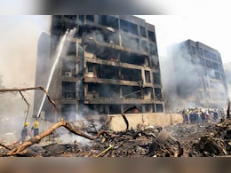 Air India Plane Crash : मृतदेहांचा खच, विखुरलेले सामान.. विमान दुर्घटनास्थळी भयावह स्थिती