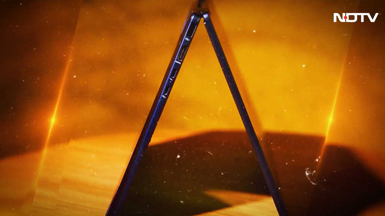 HP Omnibook X Flip 14 - An AI PC That Flips?