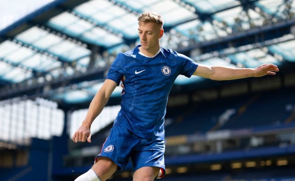 Chelsea Announce 30 Million-Pound Liam Delap Signing From Ipswich Town