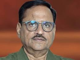 पूर्व मंत्री महेश जोशी ने जमानत के लिए खटखटाया सुप्रीम कोर्ट का दरवाजा, कोर्ट ने मांगा ED से जवाब पूर्व मंत्री महेश जोशी ने जमानत के लिए खटखटाया सुप्रीम कोर्ट का दरवाजा, कोर्ट ने मांगा ED से जवाब