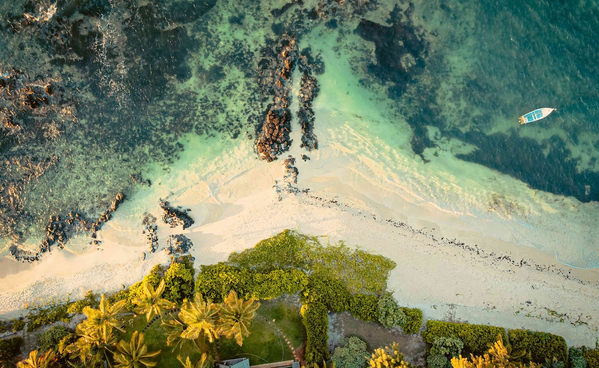 Mauritius is located in the southern hemisphere Mauritius is located in the southern hemisphere