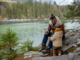 5 Hilarious Things Every Indian Dad Does On A Family Trip