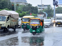 Rajasthan Weather: पश्चिमी विक्षोभ के कारण राजस्थान में गर्मी छू-मंतर! जयपुर समेत 10 जिलों में भारी बारिश का अलर्ट जारी Rajasthan Weather: पश्चिमी विक्षोभ के कारण राजस्थान में गर्मी छू-मंतर! जयपुर समेत 10 जिलों में भारी बारिश का अलर्ट जारी