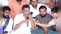 Bachchu Kadu Protest:  बच्चू कडूंचे मरण बघायचे आहे का? संभाजीराजे छत्रपतींनी कृषिमंत्र्यांना झापलं