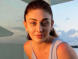 शेफाली जरीवाला के जाने से सदमे में प्रियंका चोपड़ा, तस्वीर शेयर कर लिखा- वो बहुत छोटी थी...