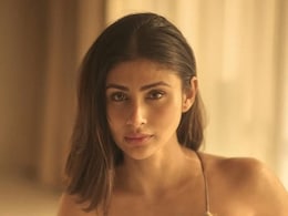 Inside Mouni Roy's Daily Life: Sunset Vibes, Dance Rehearsals, And Ethnic Glam With Disha Patani Inside Mouni Roy's Daily Life: Sunset Vibes, Dance Rehearsals, And Ethnic Glam With Disha Patani
